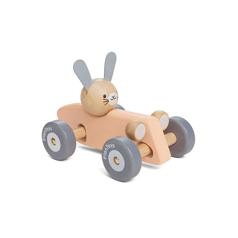 Voiture de course de lapin