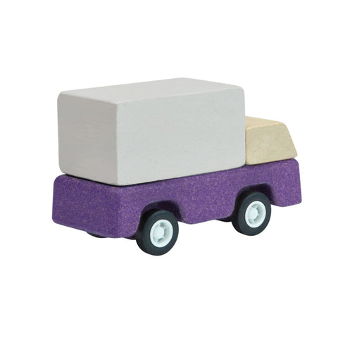 Camion de livraison violet