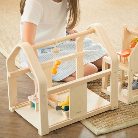 Slide N Go Dollhouse