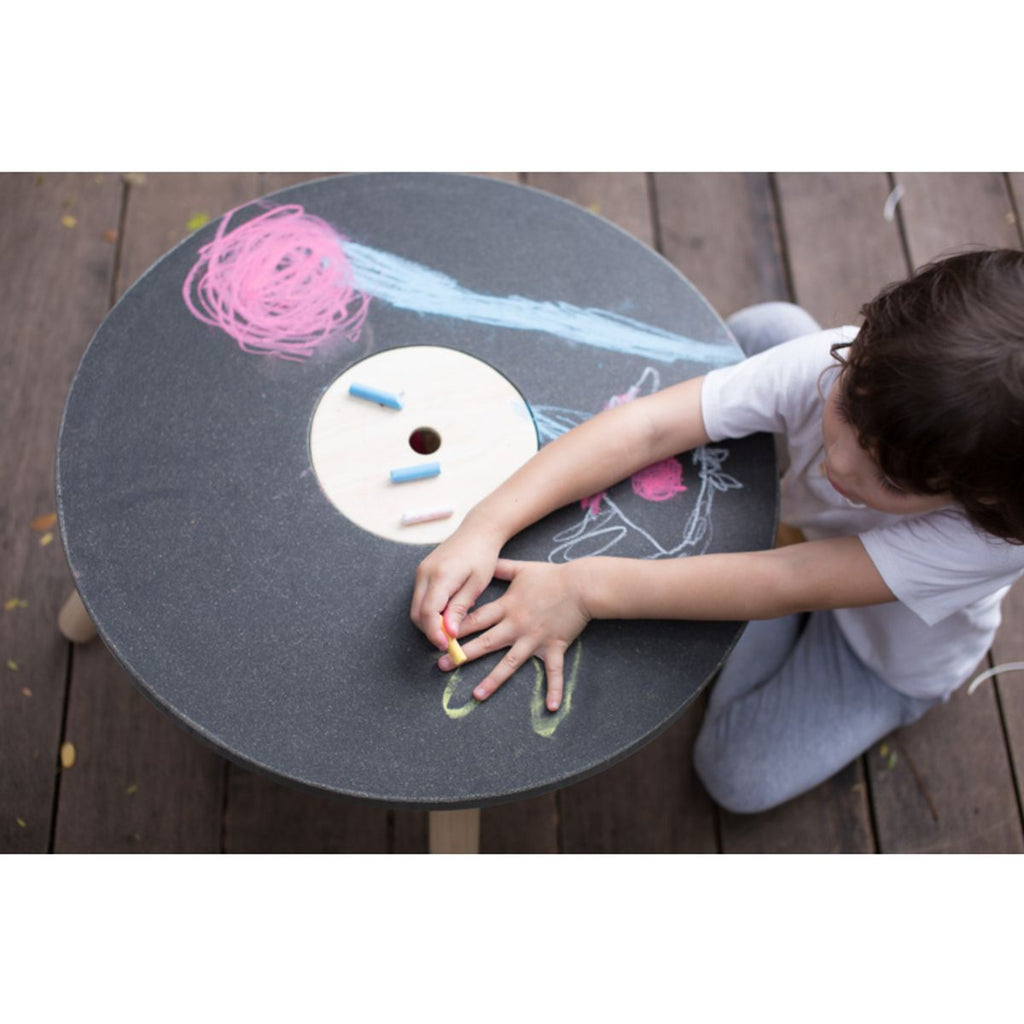 Kid using PlanToys Round Table