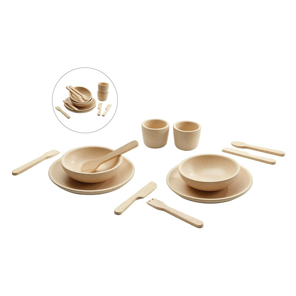 PlanToys natural Tableware Set wooden toy
