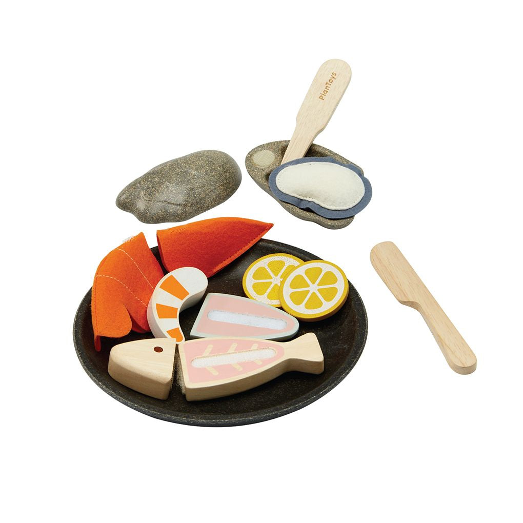 PlanToys Seafood Platter wooden toy